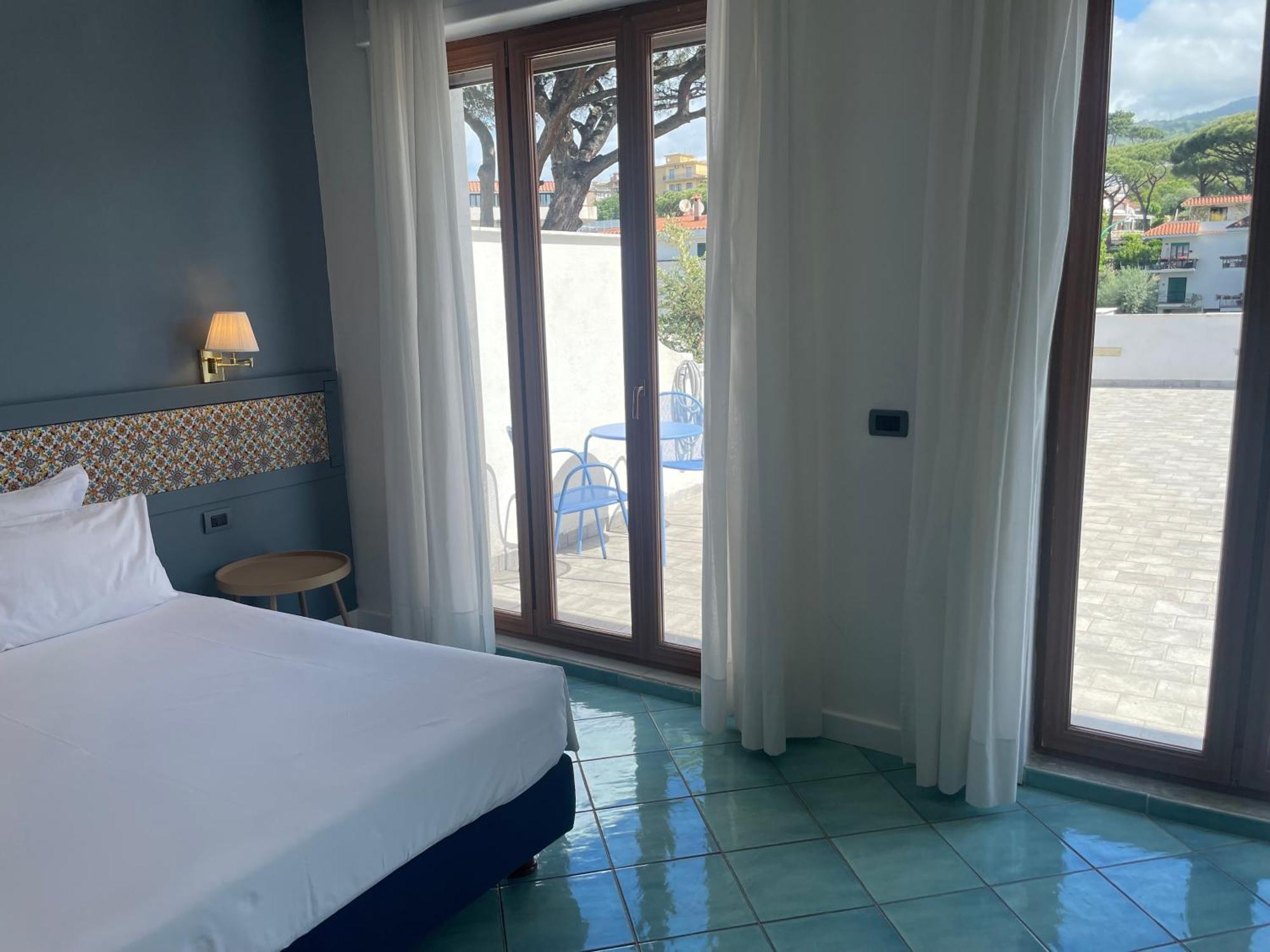 Hotel Marad Torre del Greco Exterior photo